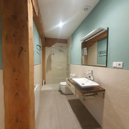 Nuevo Junto A La Bahia P C *