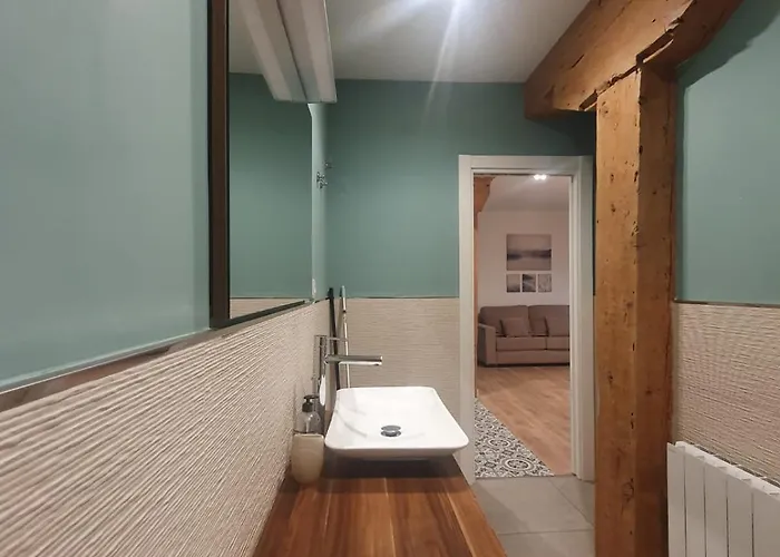 Nuevo Junto A La Bahia P C