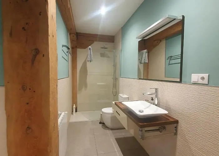 Nuevo Junto A La Bahia P C *